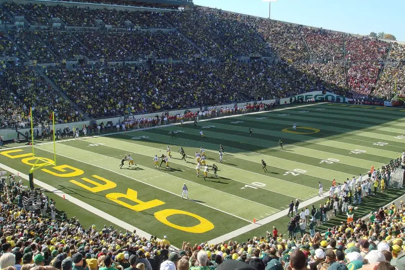Autzen Stadium and the Eugene Oregon skyline